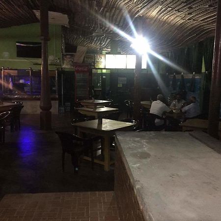 Grand Hilton Hotel Negombo Dış mekan fotoğraf