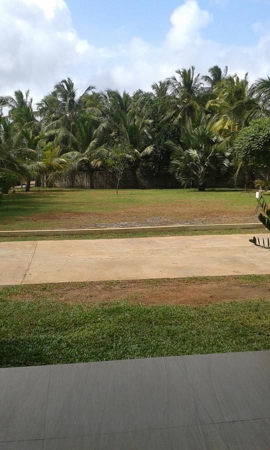 Grand Hilton Hotel Negombo Dış mekan fotoğraf